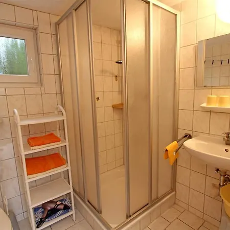 Ferienhaeuser Use 1760 Appartamento Zinnowitz